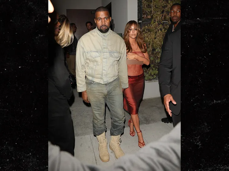 bianca-censori-kanye-west-backgrid-1