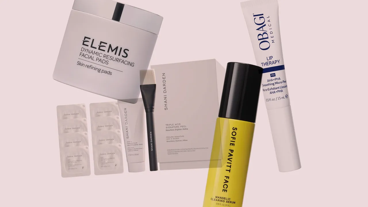7 Best Alpha Hydroxy Acid Products for Dull, Rough, and Uneven Skin