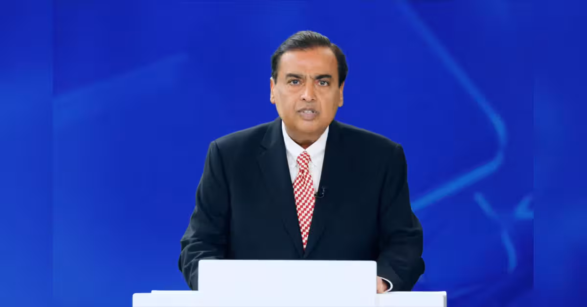 Powered by fuel earnings, Reliance Industries tops Sep quarter estimates | Company News