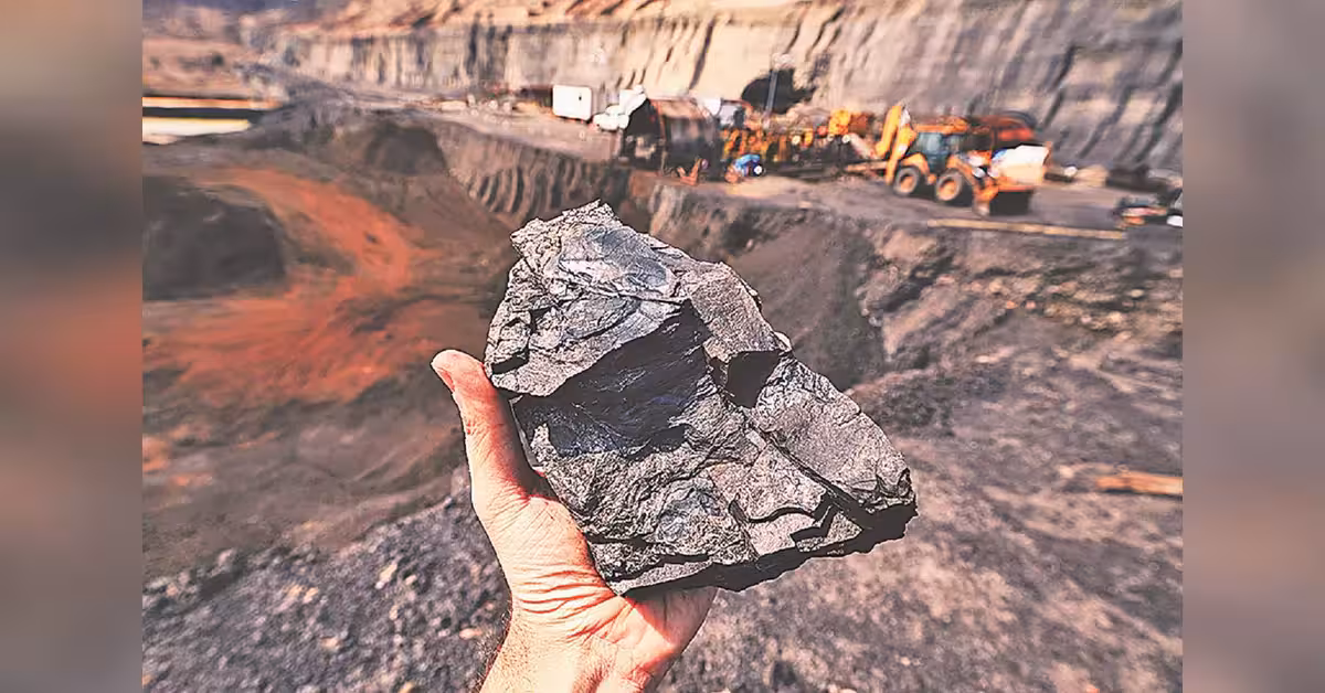 Newsprint manufacturers’ body seeks PM intervention to resolve coal crisis | Industry News