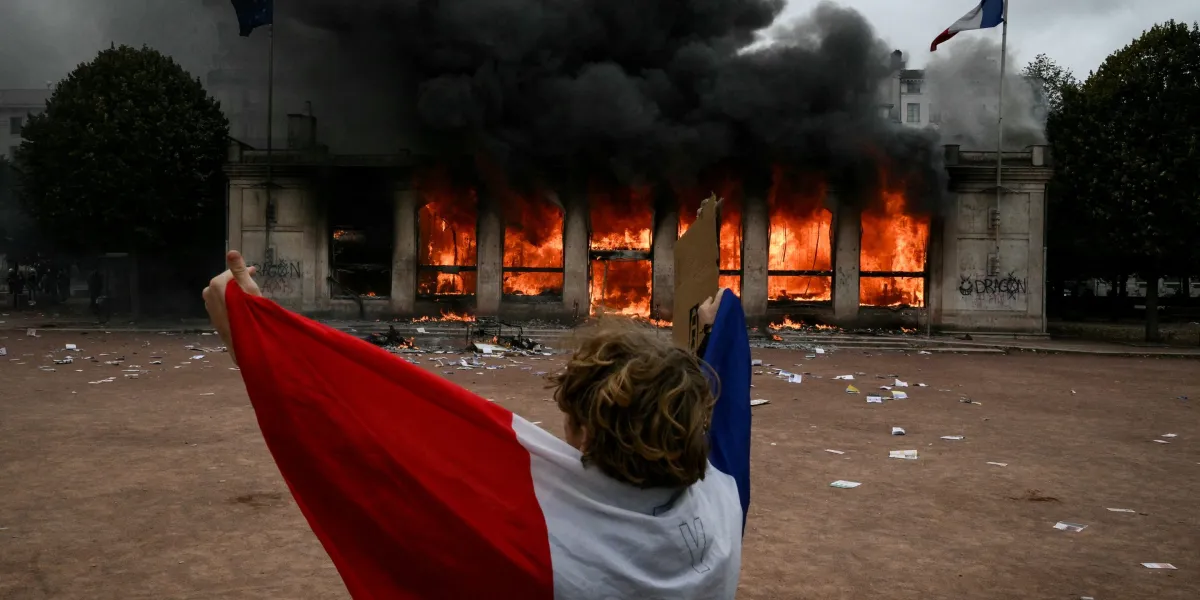 ‘France, truly, is on the brink’ and days away from a make-or-break moment in its debt crisis