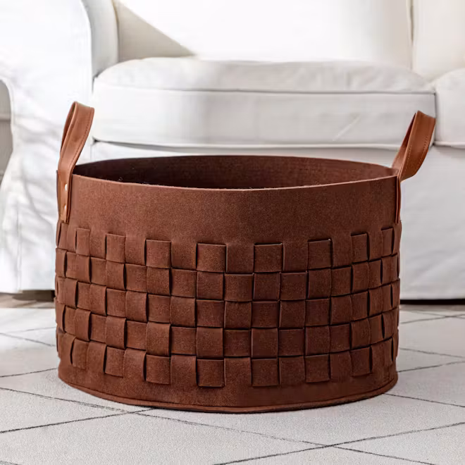 boldmonkey Woven Basket 