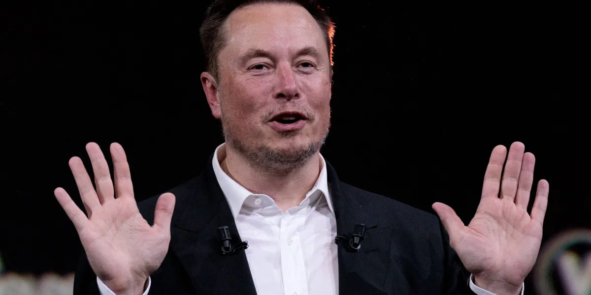 Elon Musk says Tesla and SpaceX are weighing a $3.5 trillion merger—without him in the room