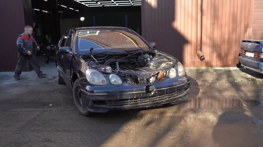 Four combustion engines in a car