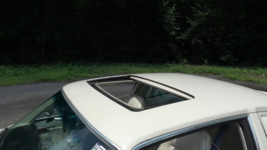 1976 Plymouth Volare Road Runner