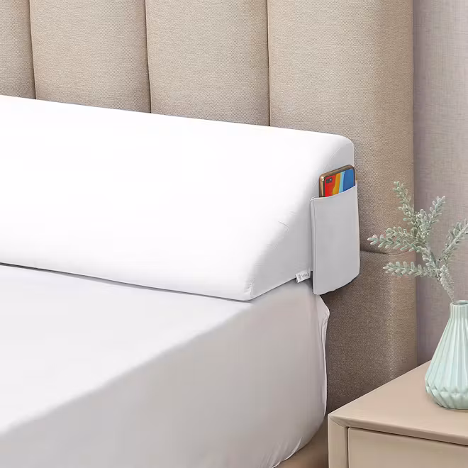 Vekkia Pillow Wedge