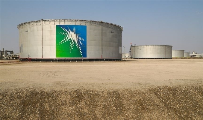 Suudi Arabistan'da petrol üretimi dibe vurdu, ihracatsa zirveye çıktı