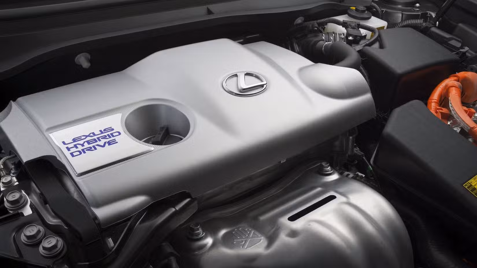 2015 Lexus ES Hybrid engine close-up