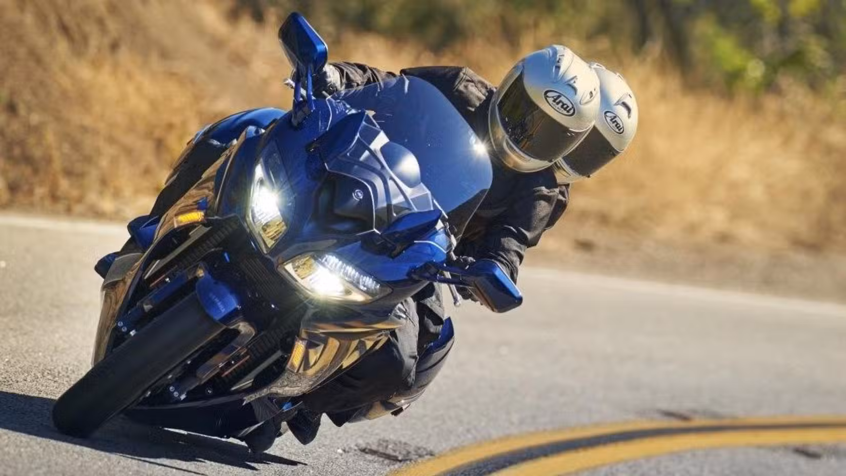 2024 Yamaha FJR1300ES sports tourer