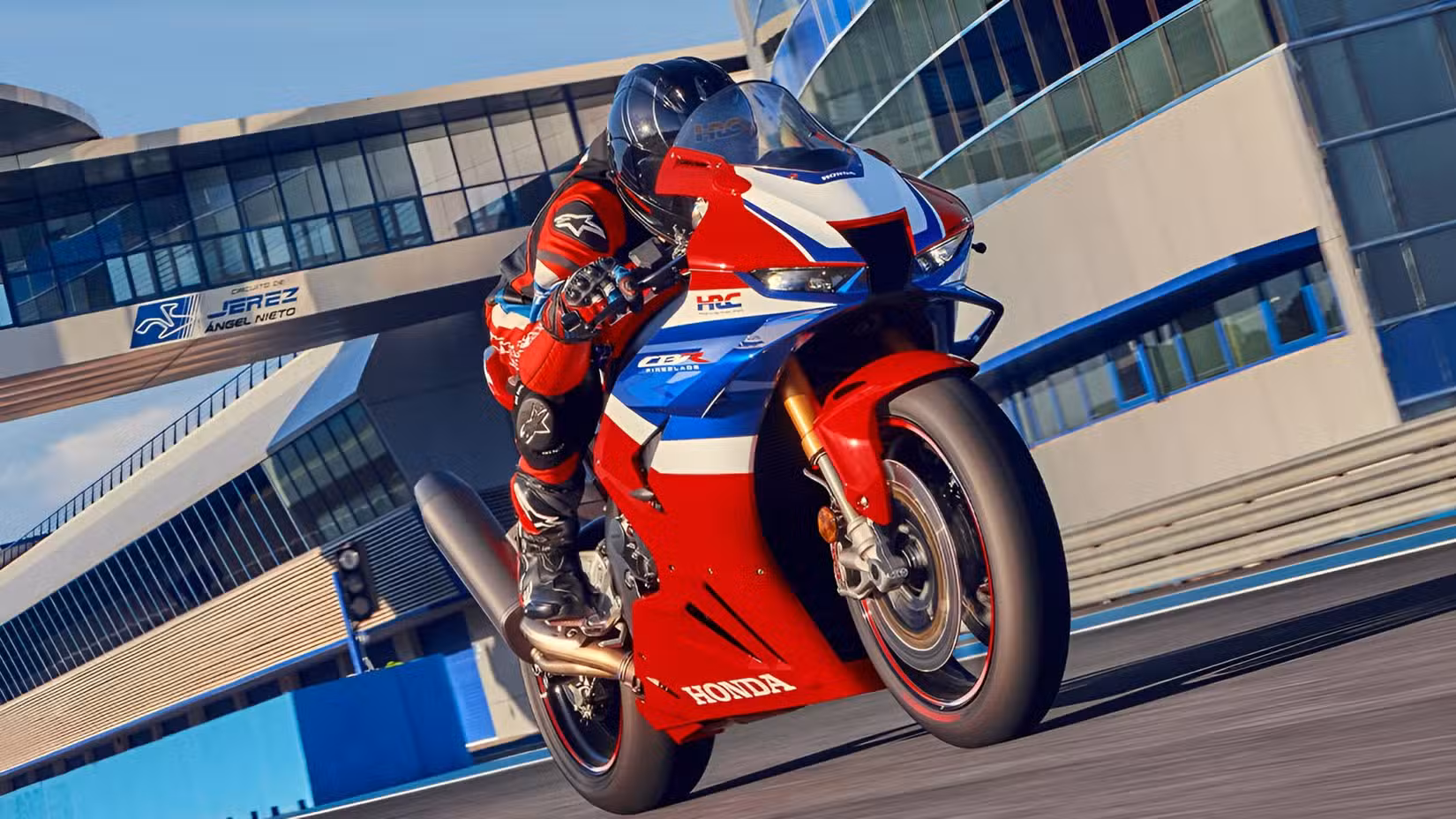 Honda CBR1000RR-R Fireblade SP front quarter action shot
