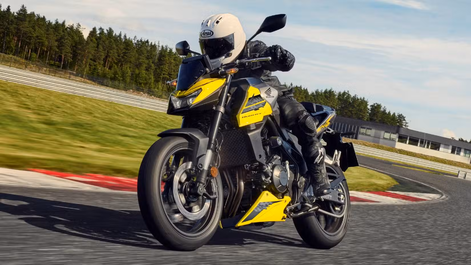 Front shot of a 2026 Honda CB750 Hornet riding on track