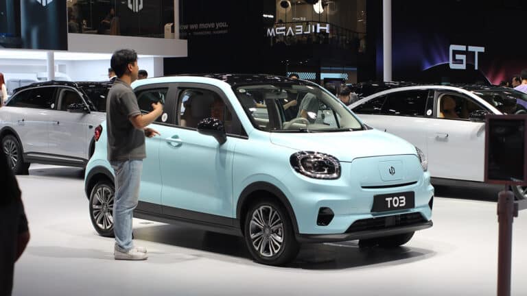 Stellantis weighs producing Leapmotor EVs at idled Canada plant, report says