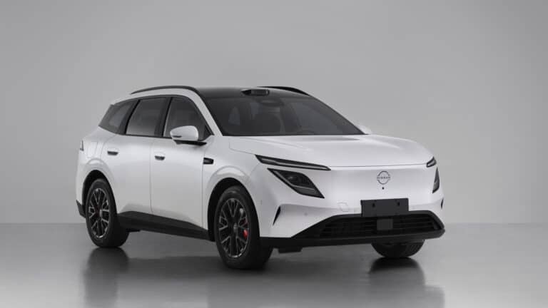 Dongfeng Nissan files NX7 as plug-in hybrid with 40.9-kWh CATL battery
