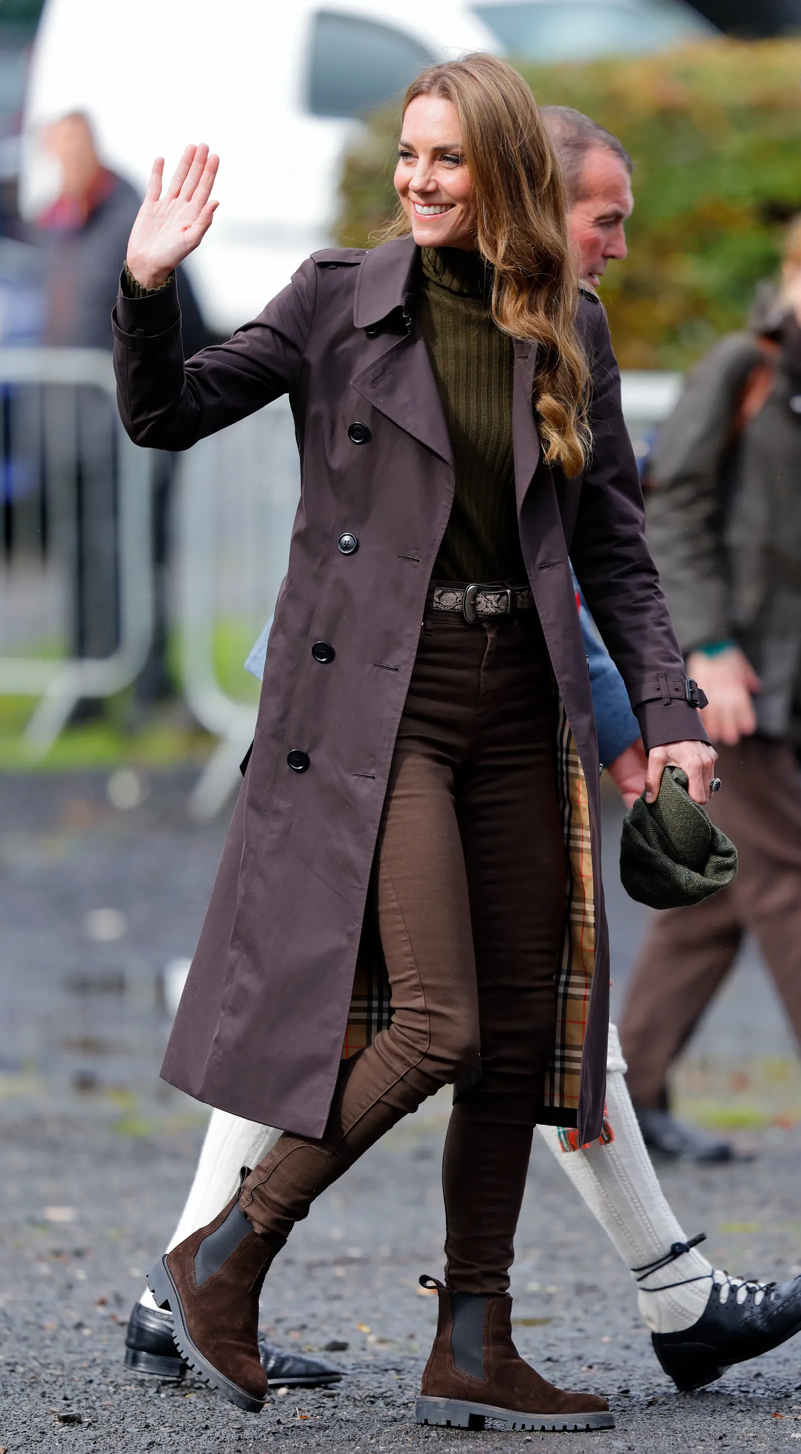kate middleton in example of how to style chelsea boots