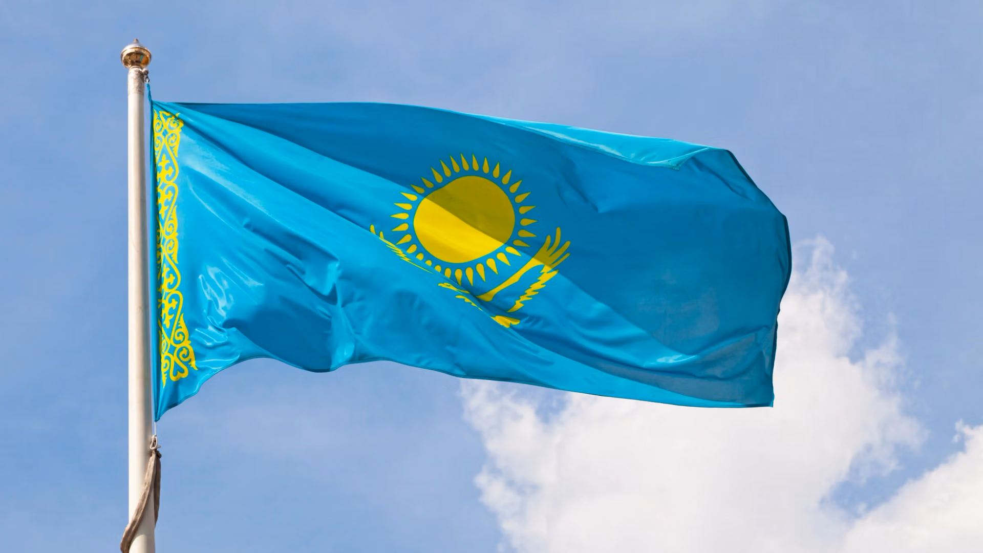 Kazakhstan’s central bank explores stablecoin and tokenization projects with Tether