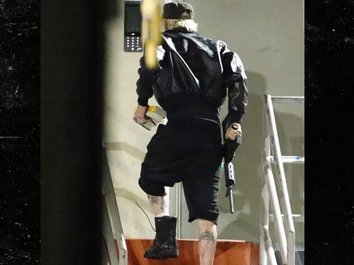 machine gun kelly takes machine gun to studio x17 2