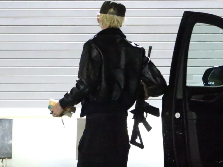 machine gun kelly takes machine gun to studio x17