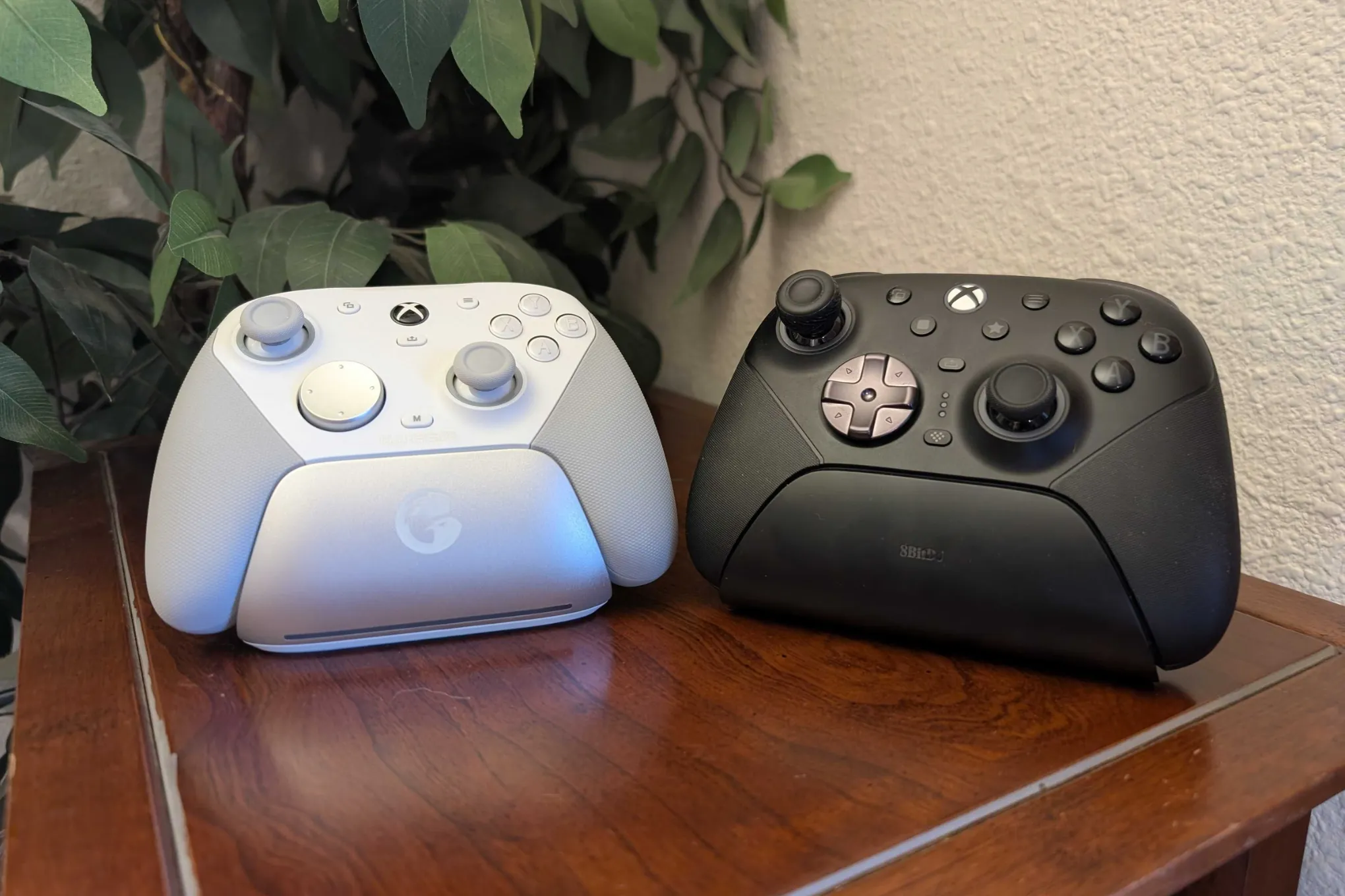 The GameSir G7 Pro (left) and 8BitDo Ultimate 3E (right) have similar feature sets, but very different price tags.