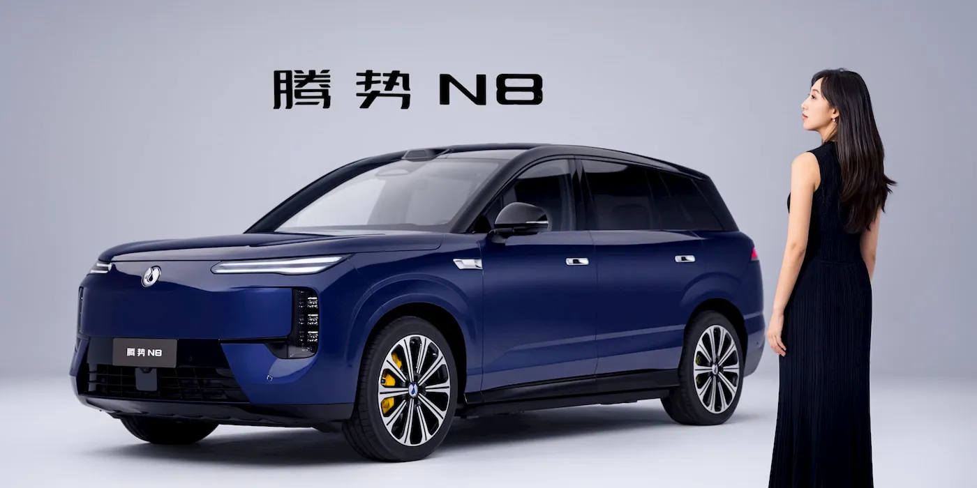 BYD-Denza-N8-EV