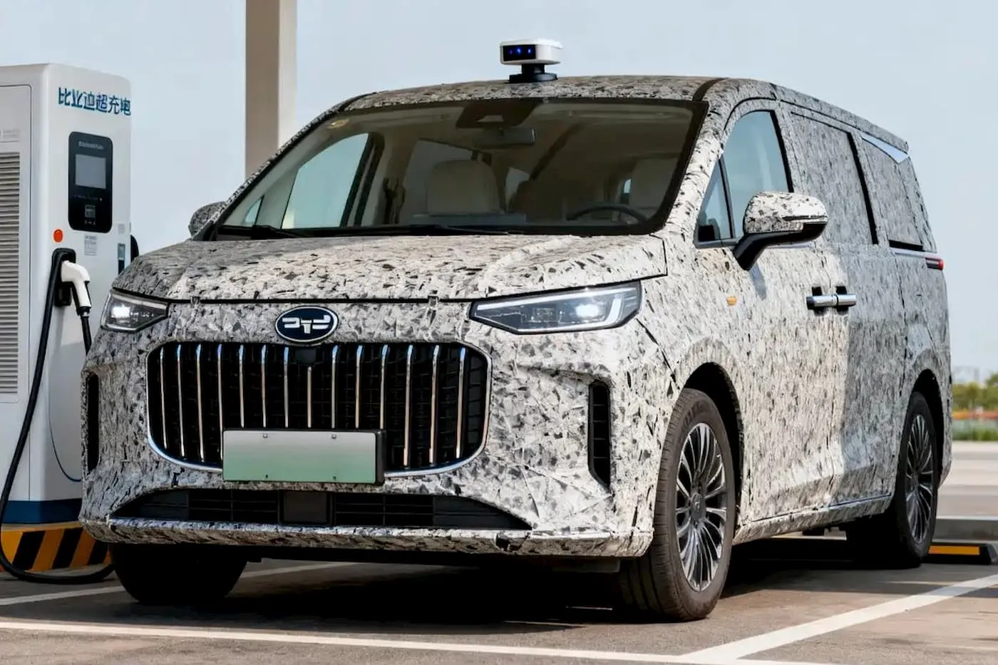BYD-Ocean-MPV-spotted