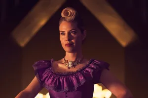 AMERICAN HORROR STORY: APOCALYPSE -- Pictured: Leslie Grossman as Coco St. Pierre Vanderbilt . CR: Kurt Iswarienko/FX