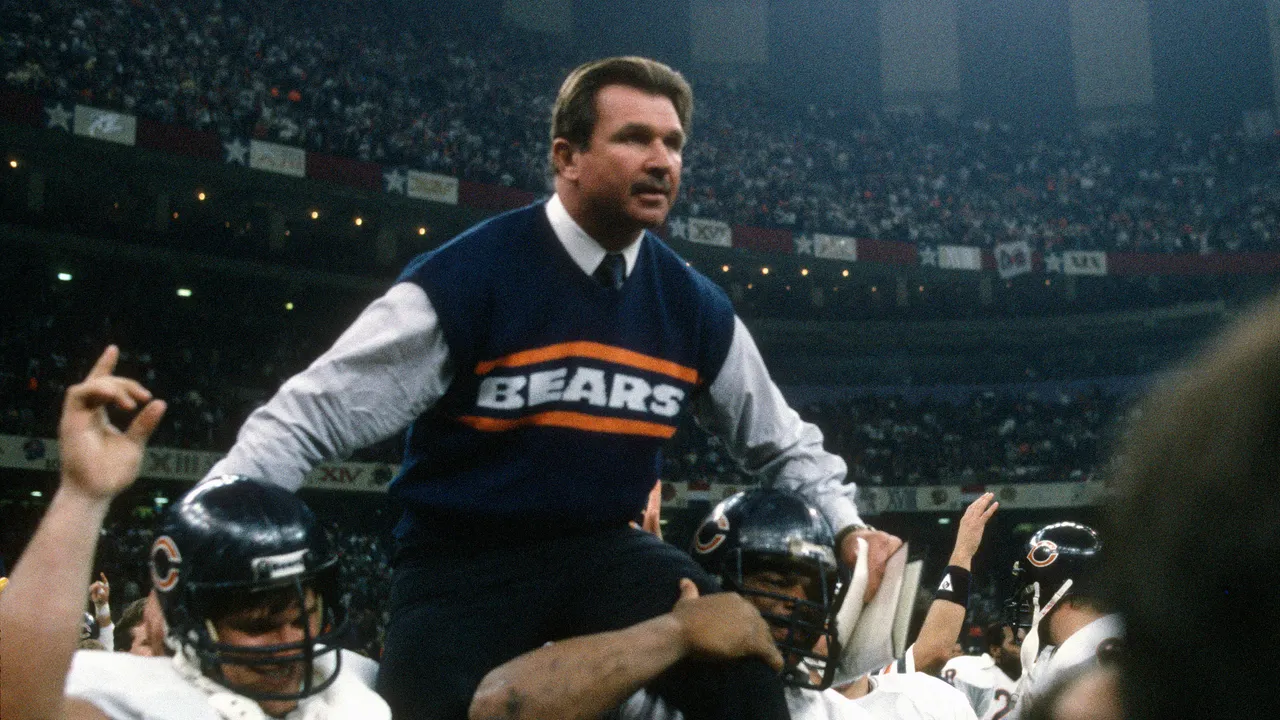 Mike Ditka Put On the F * ck Out of That Sweater Vest