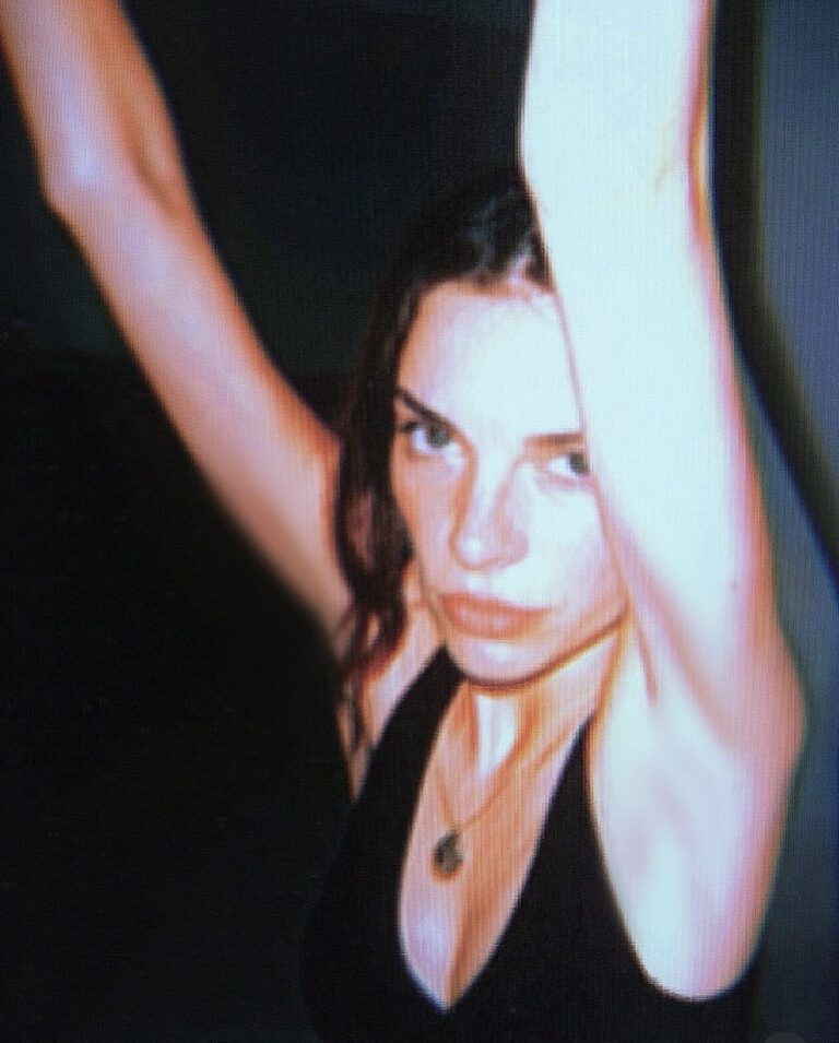Kelly Oxford