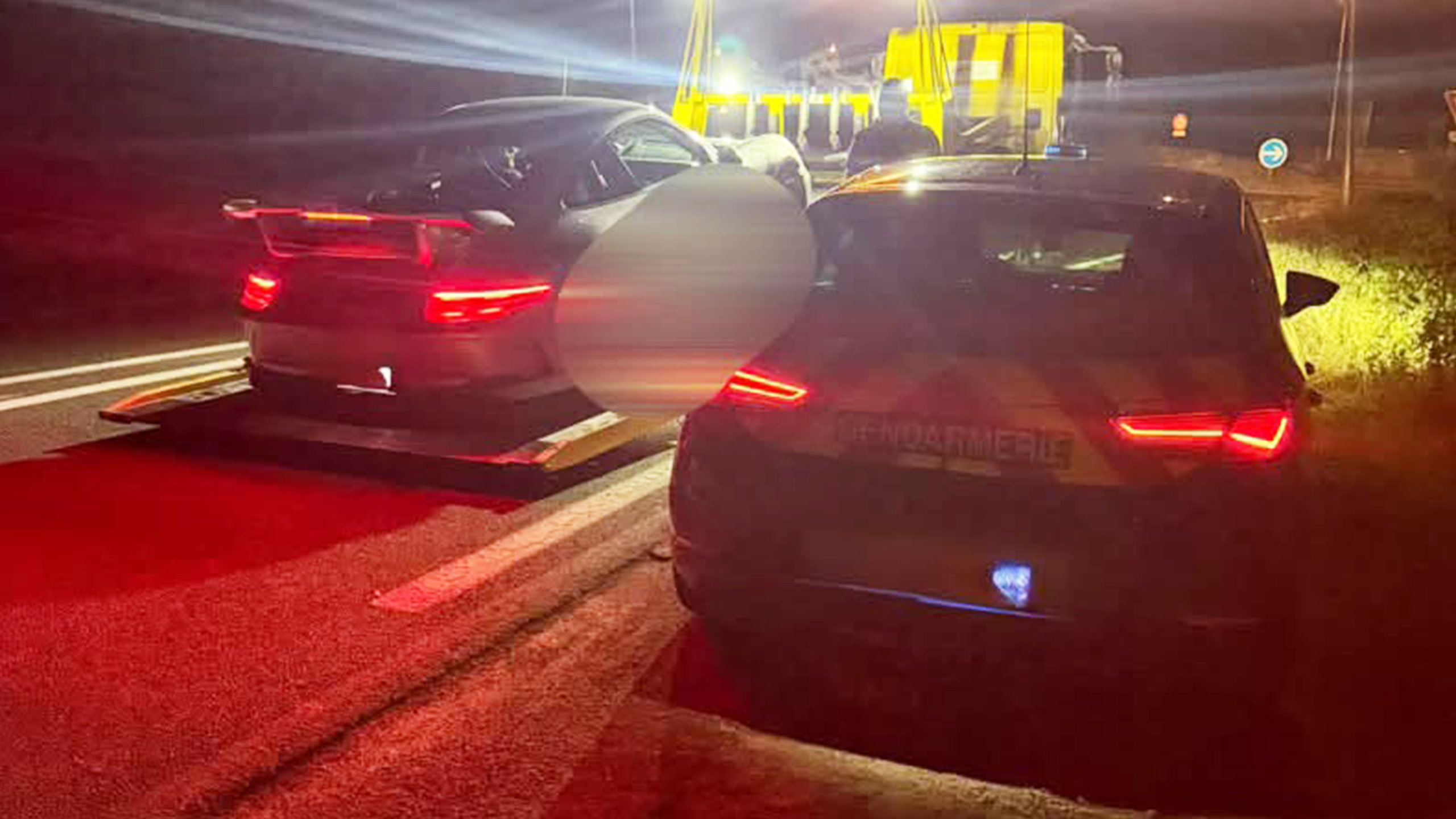 French Authorities Bust A Male Driving His Porsche 911 At 194 MILES PER HOUR