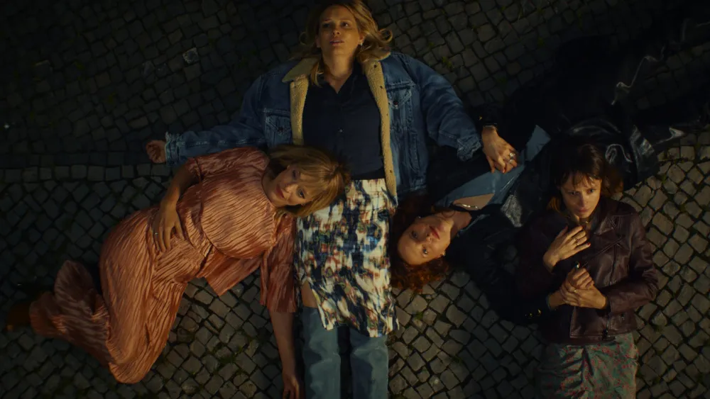 Comedy ‘Raging Moms’ Picked Up by Picture Tree