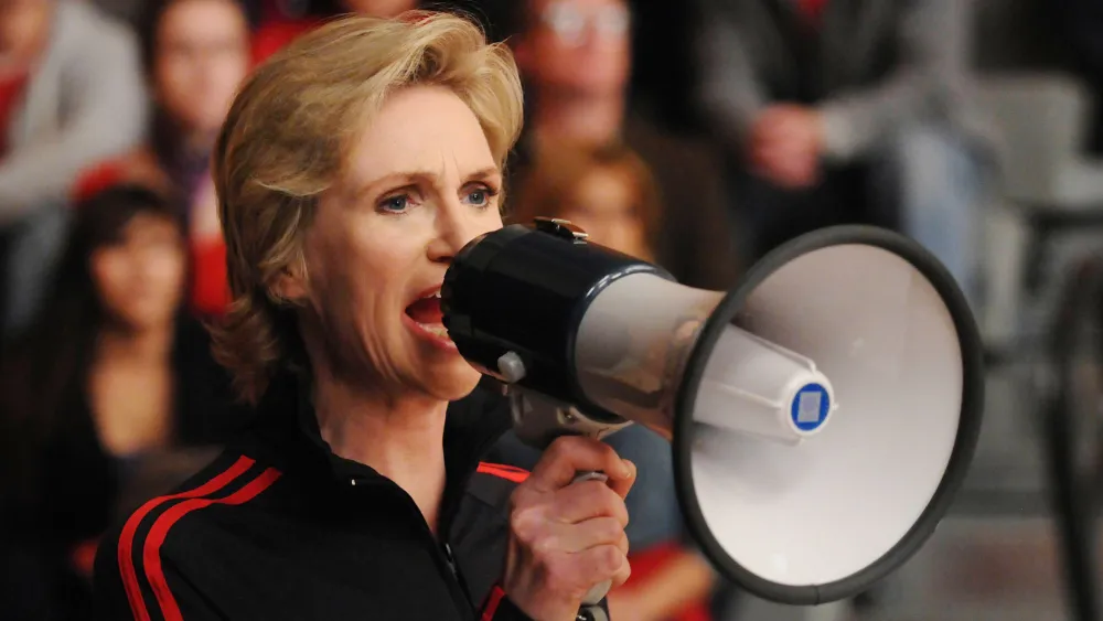 Which Actors Return? Is Sue MAGA? And More Fan Questions