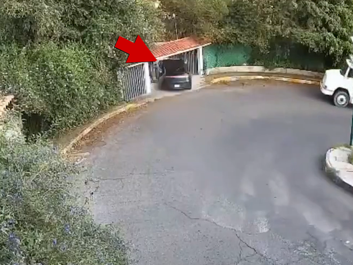 102826 tesla crash sub 2