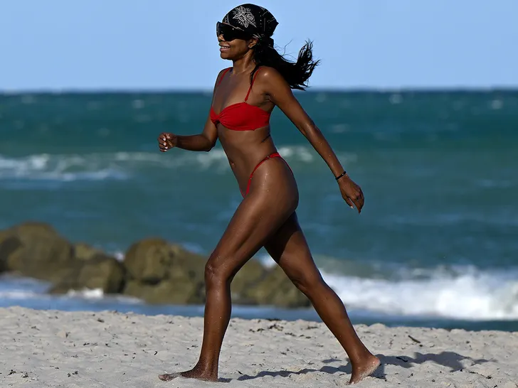 1026-Gabrielle-Union-Cheeky-Red-Bikini-Sub2