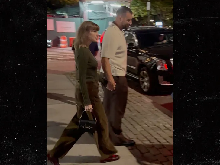 taylor-swift-travis-kelce-backgrid-2