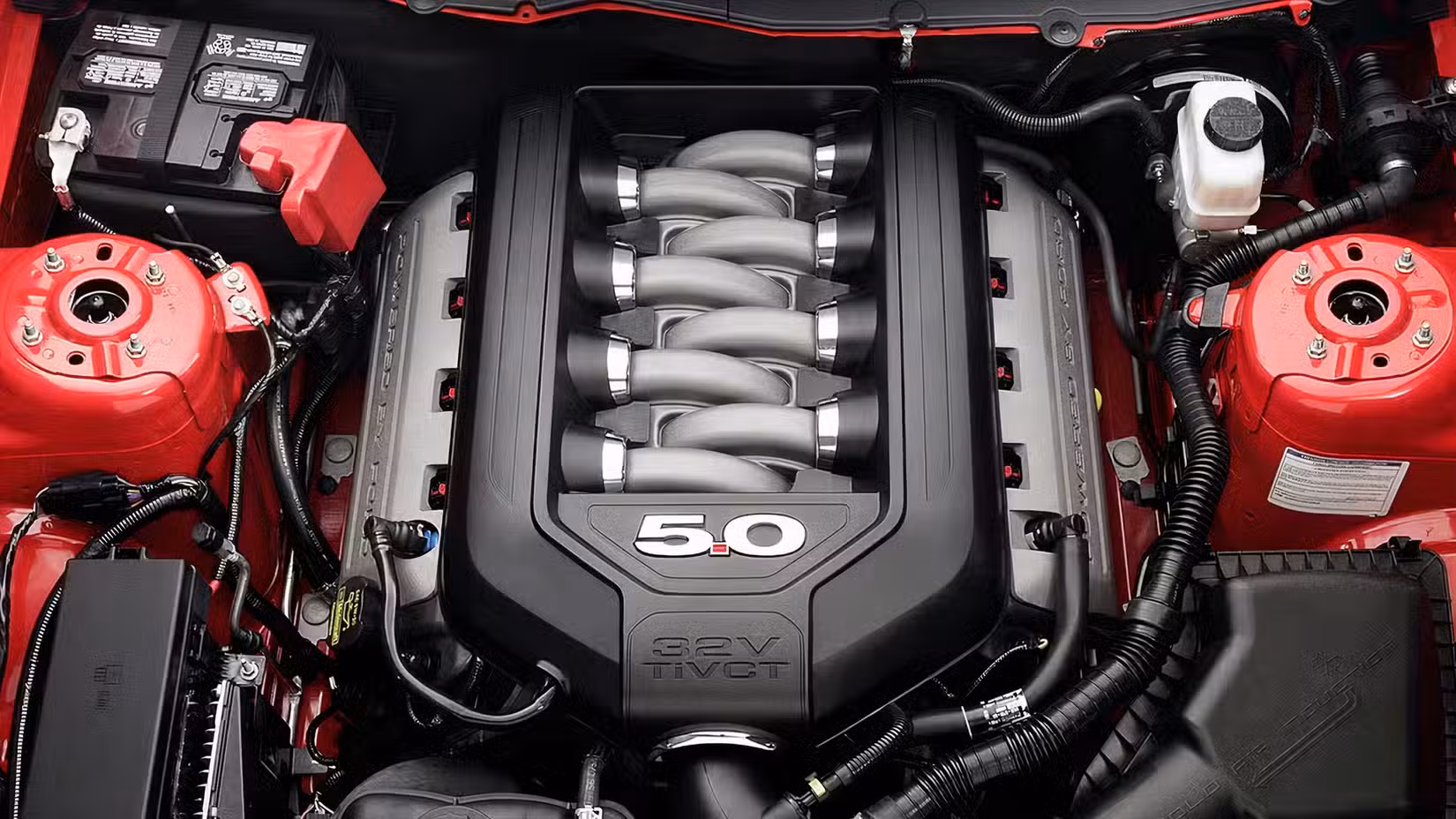 5.0-liter Coyote engine, view of top in bay