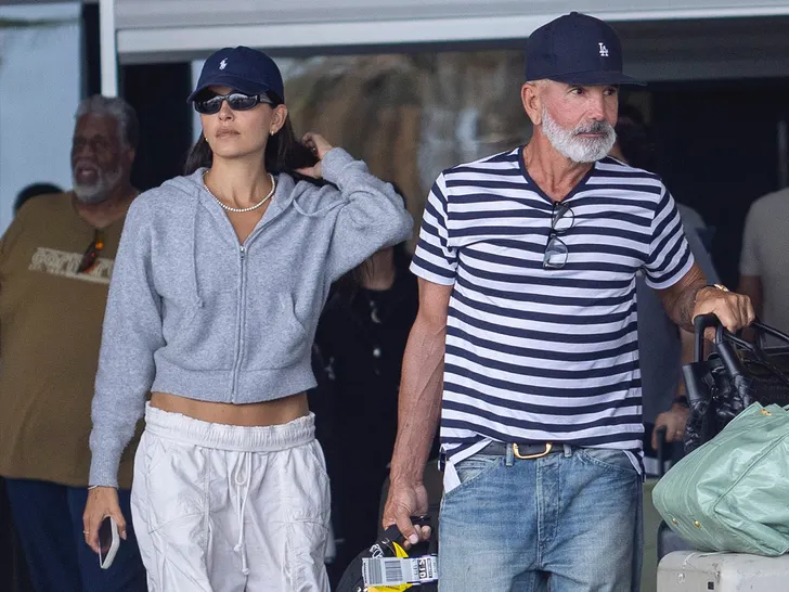 Mossimo Giannulli and Hannah Harrison Jet Off on Romantic Cabo Getaway backgrid 3