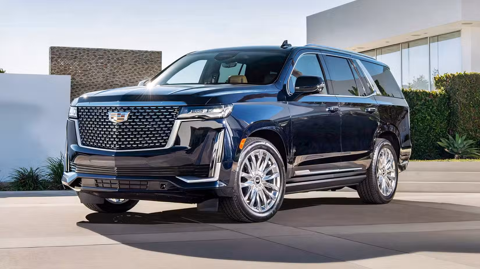 2024 Cadillac Escalade front 3/4 shot parked