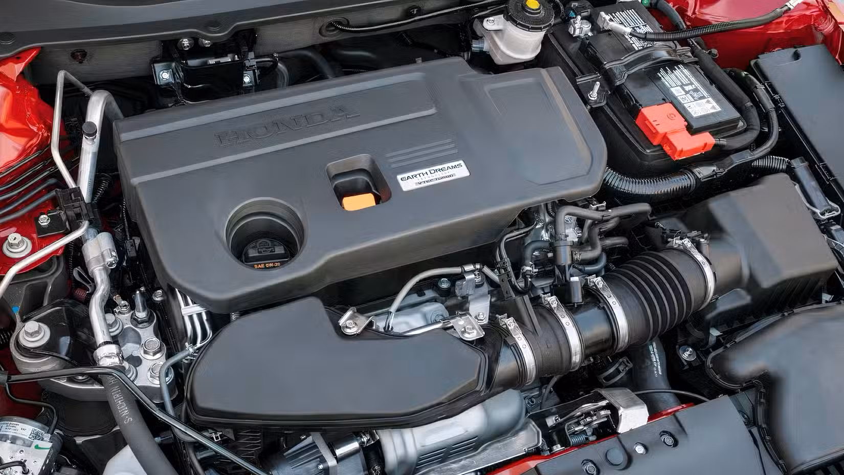 Close-up shot of 2021 Honda Accord 2.0T engine bay