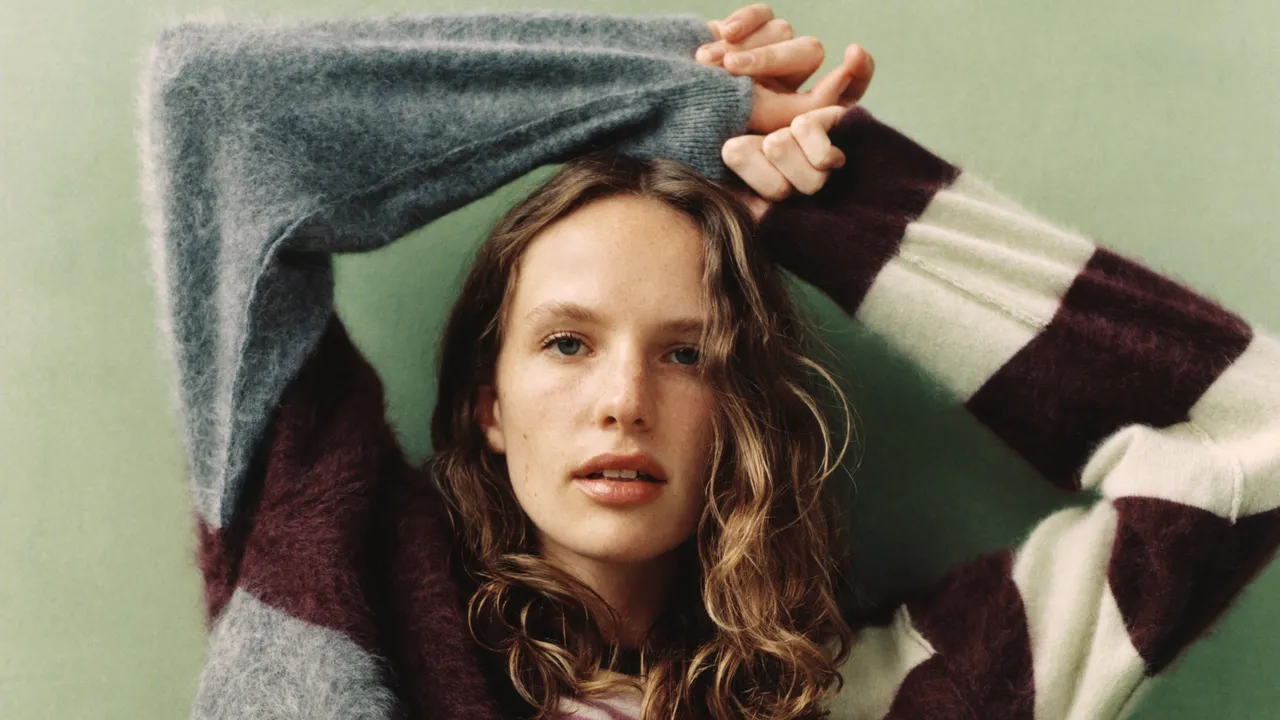 Zankov’s Colorful Knits Are the Standouts of Banana Republic’s Latest New Arrivals