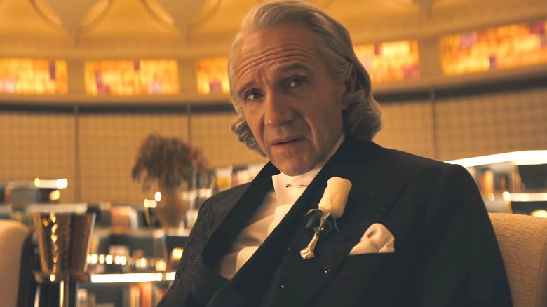 Coriolanus Snow seated in a nice room wearing a suit in The Hunger Games: Sunrise on the Reaping