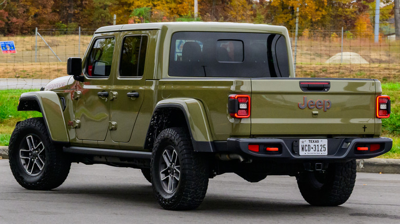 An olive green 2026 Jeep Gladiator