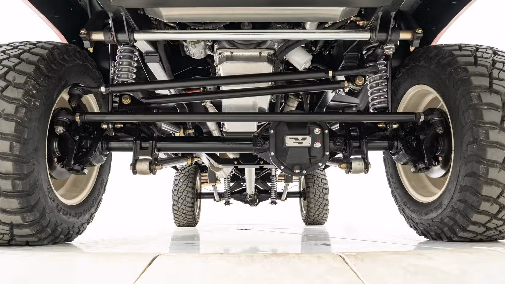 Suspension of 1977 Ford F-150 Velocity Custom