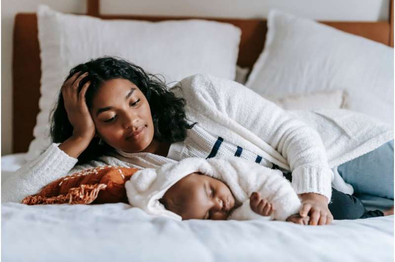 mom and new baby