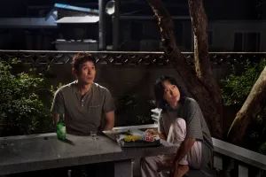 Sul Kyung-gu and Jeon Do-yeon in a scene from the movie 'Possible Love'