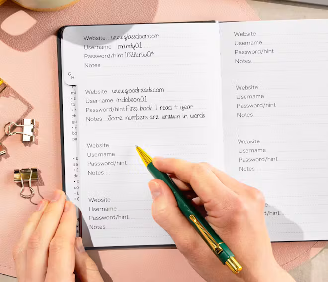 Clever Fox Password Book