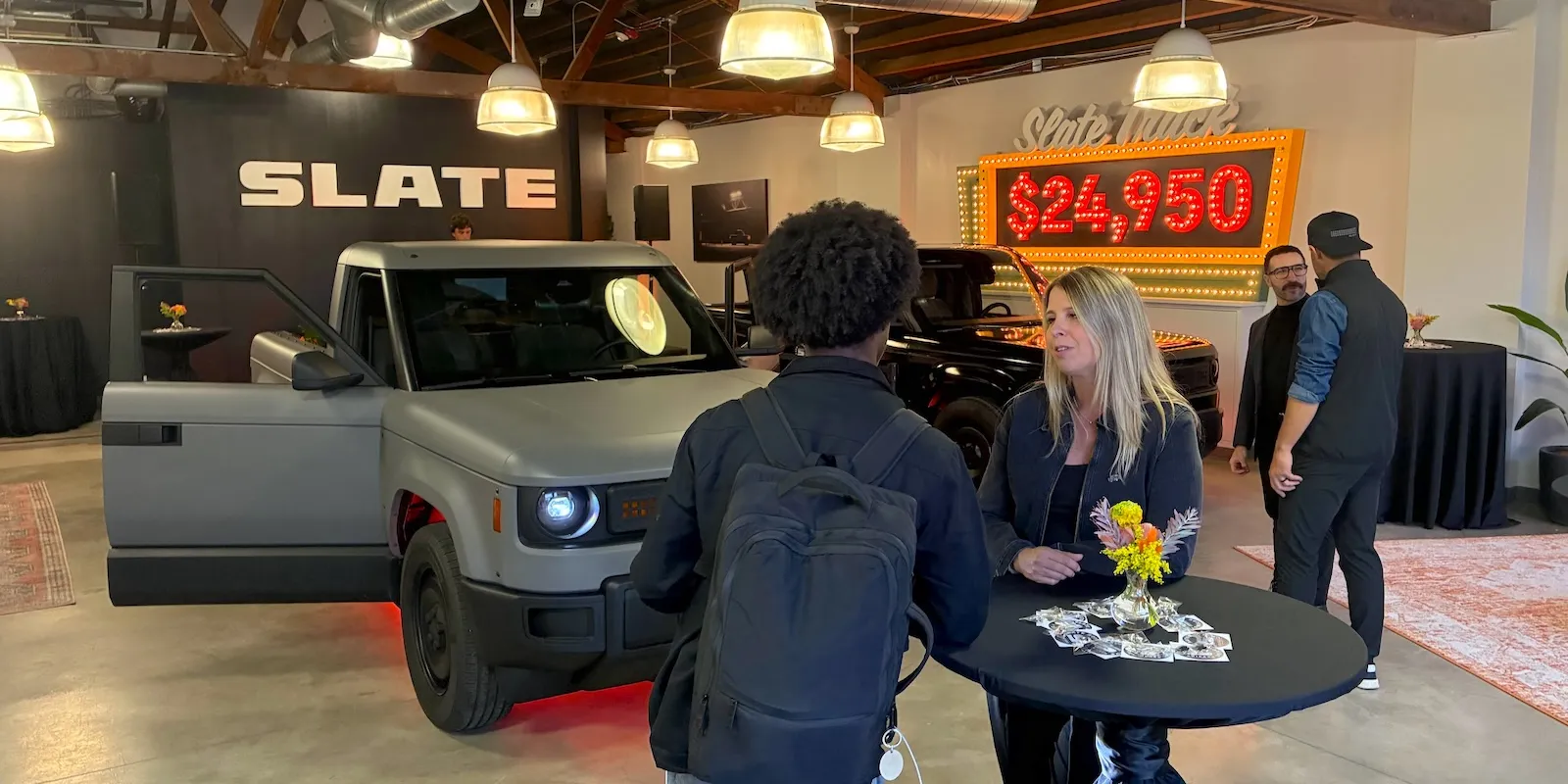 Slate Auto Experience Center in Chicago, IL