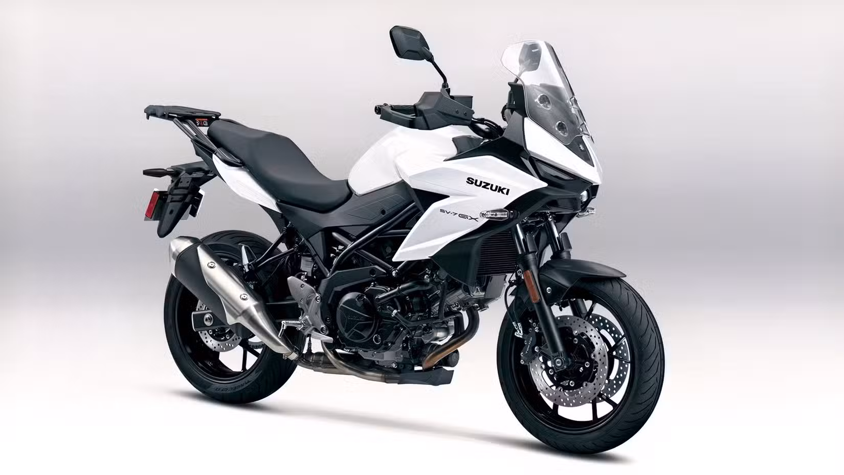 Suzuki SV-7GXV static studio image, right side