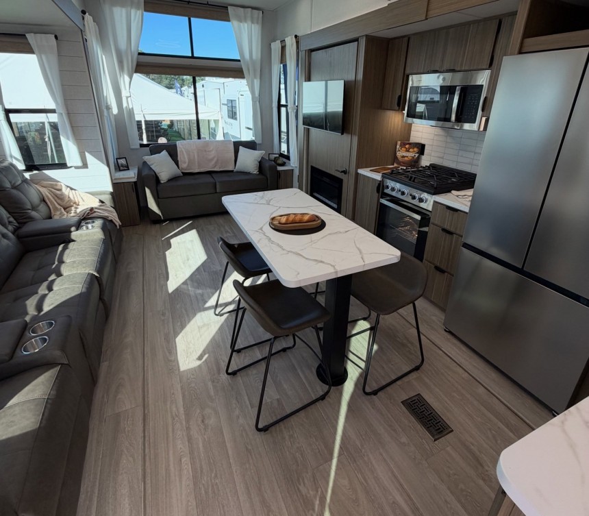 The 2026 Salem Grand Villa 43RLL makes its public debut