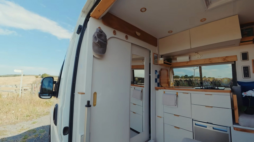 This Inconspicuous DIY Camper Van Looks Like Any Other Van — Until You Step Inside This Inconspicuous DIY Camper Van Looks Like Any Other Van — Until You Step Inside