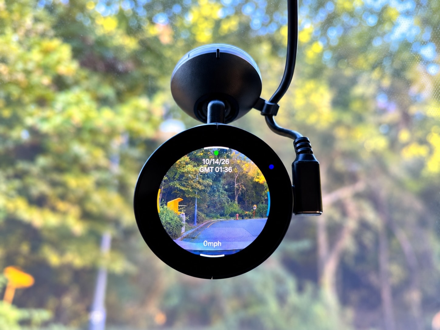 This New Dash Cam Looks Like a Smartwatch, Surprisingly Cheap