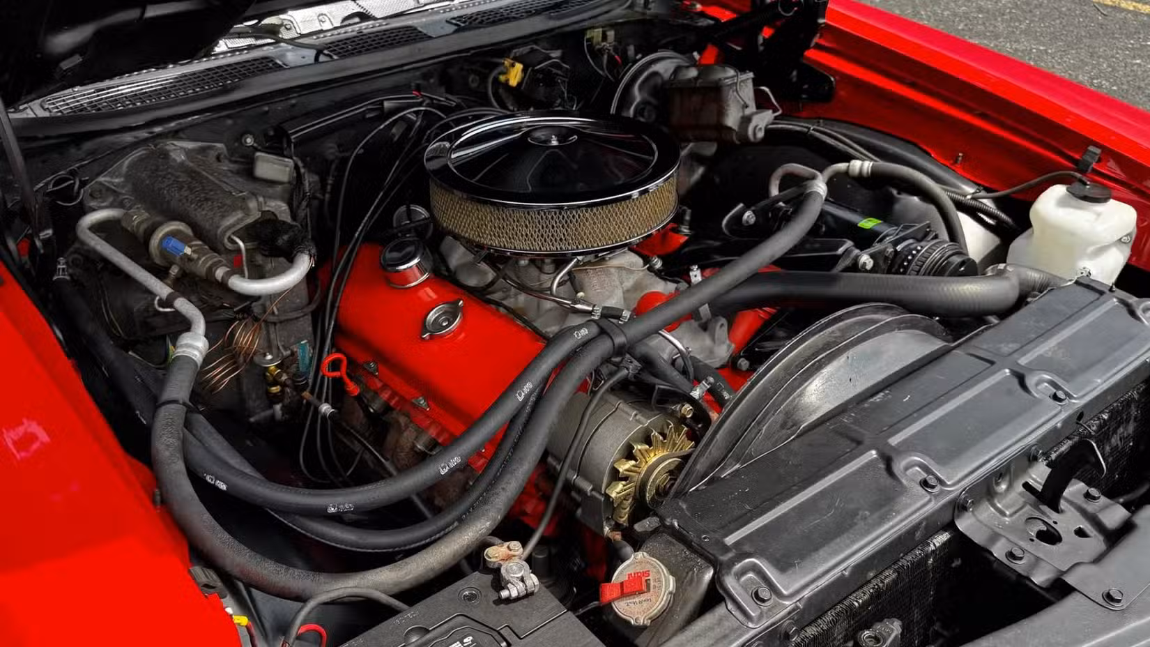 1972 Chevrolet El Camino close-up of 454 engine